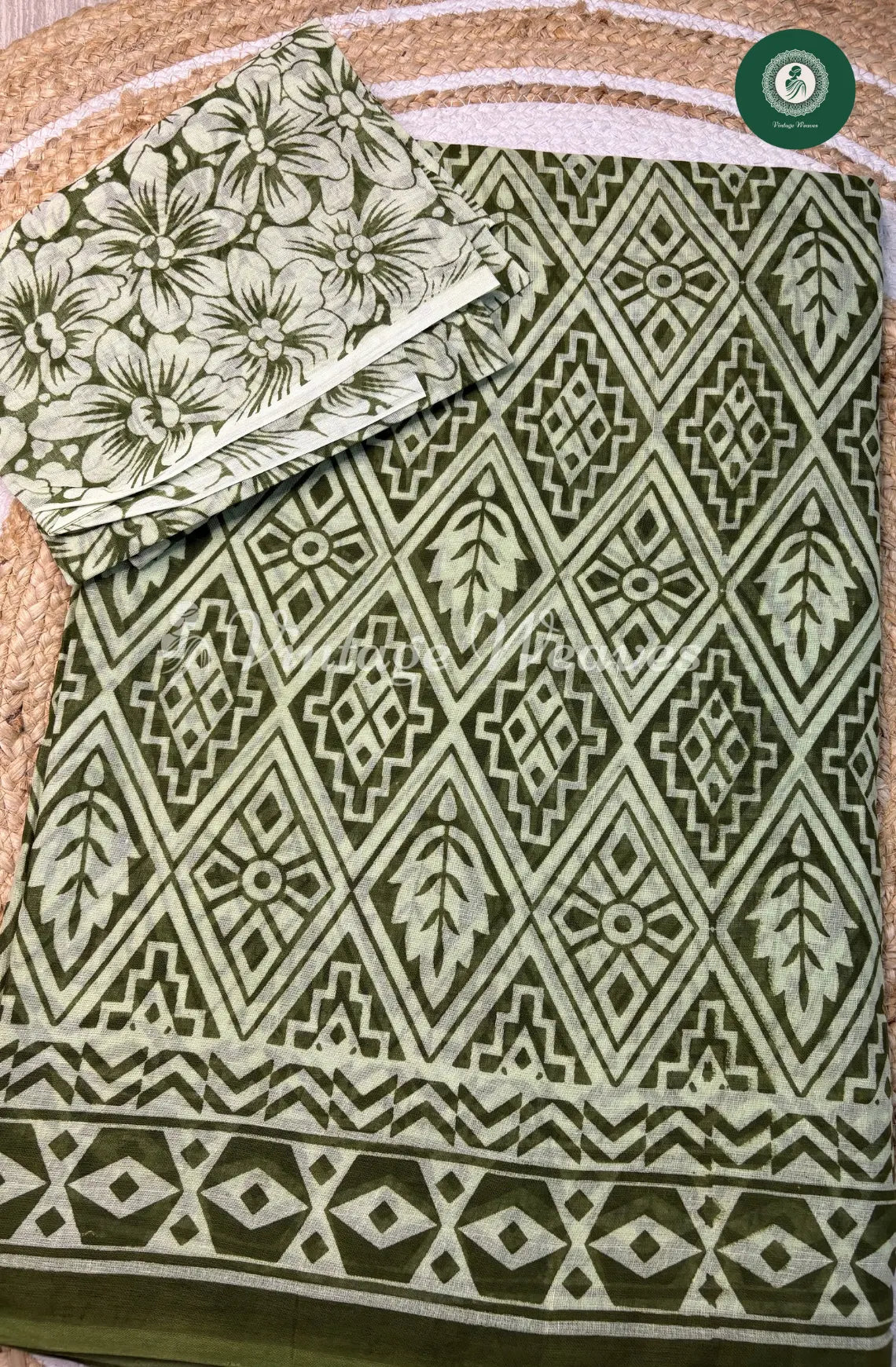 Daily Wear Cotton Leaf design-Green