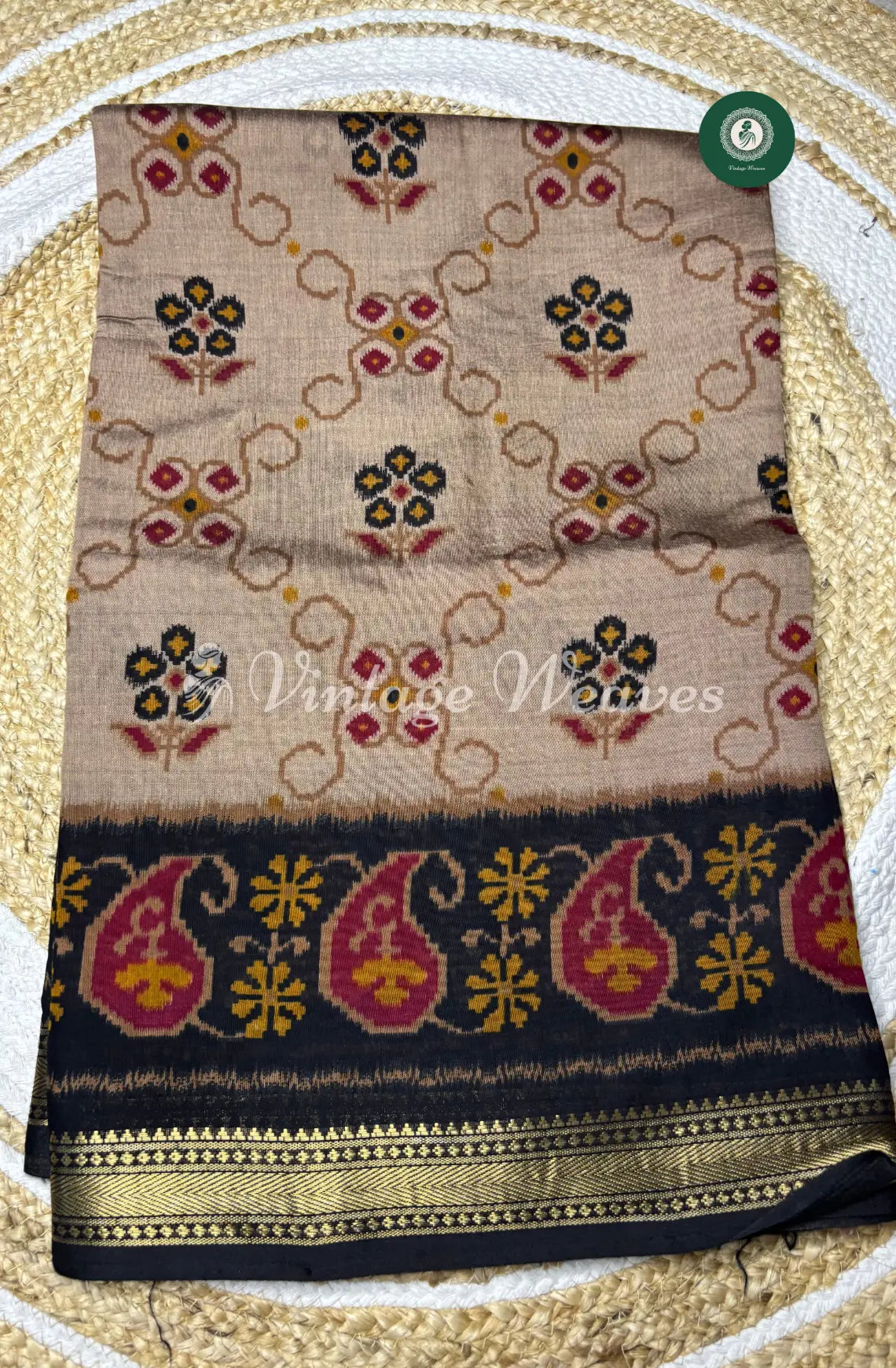 Mangalagiri Silk Saree With Mango and Zari Border-Black