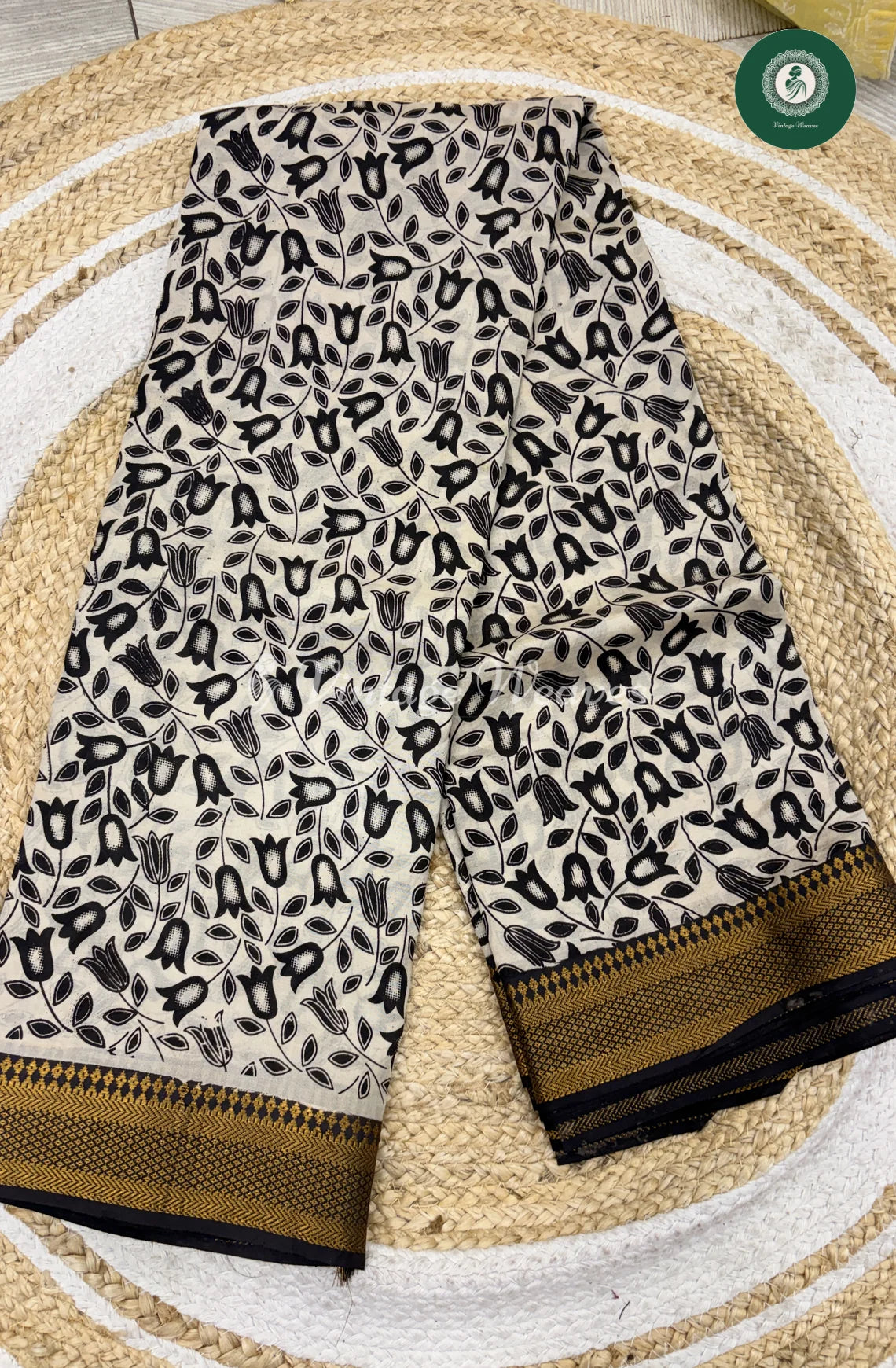 Premium Nizam Border Kalamkari Saree-White