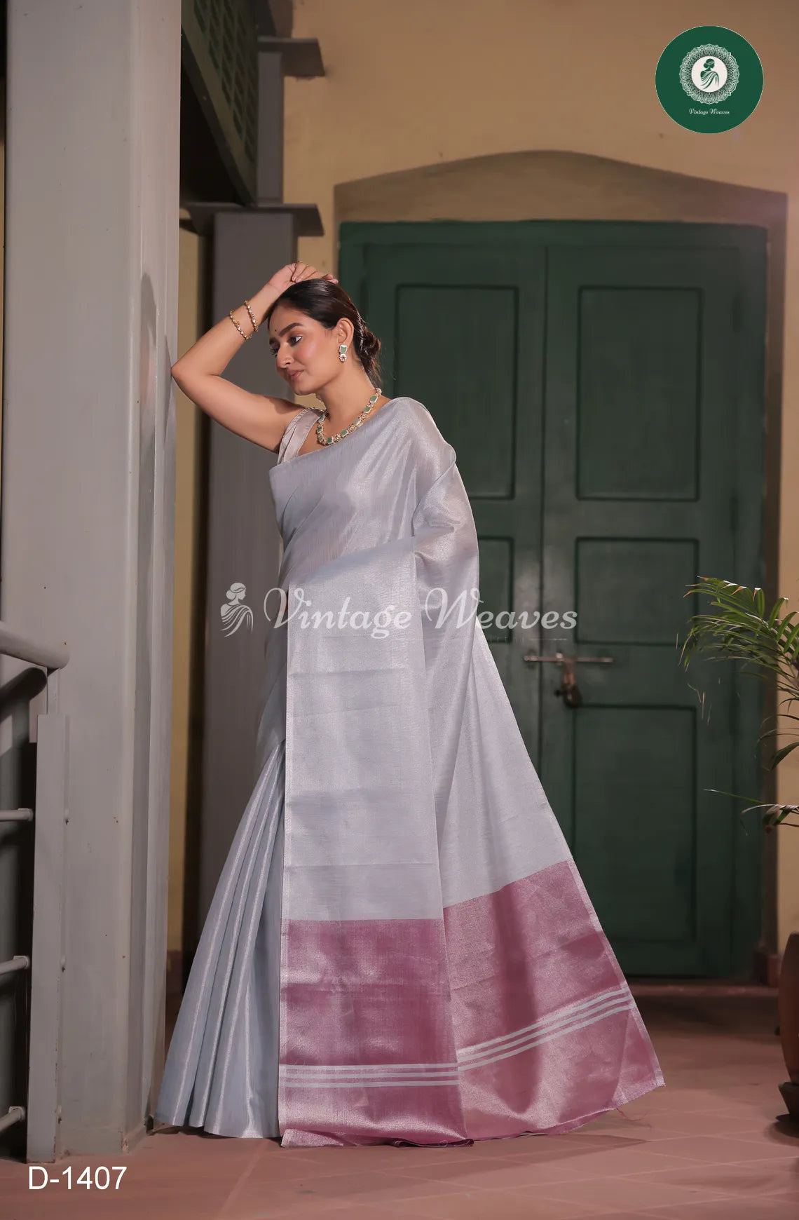 Pure Tissue Silk Saree With Contrast Pallu-Silver