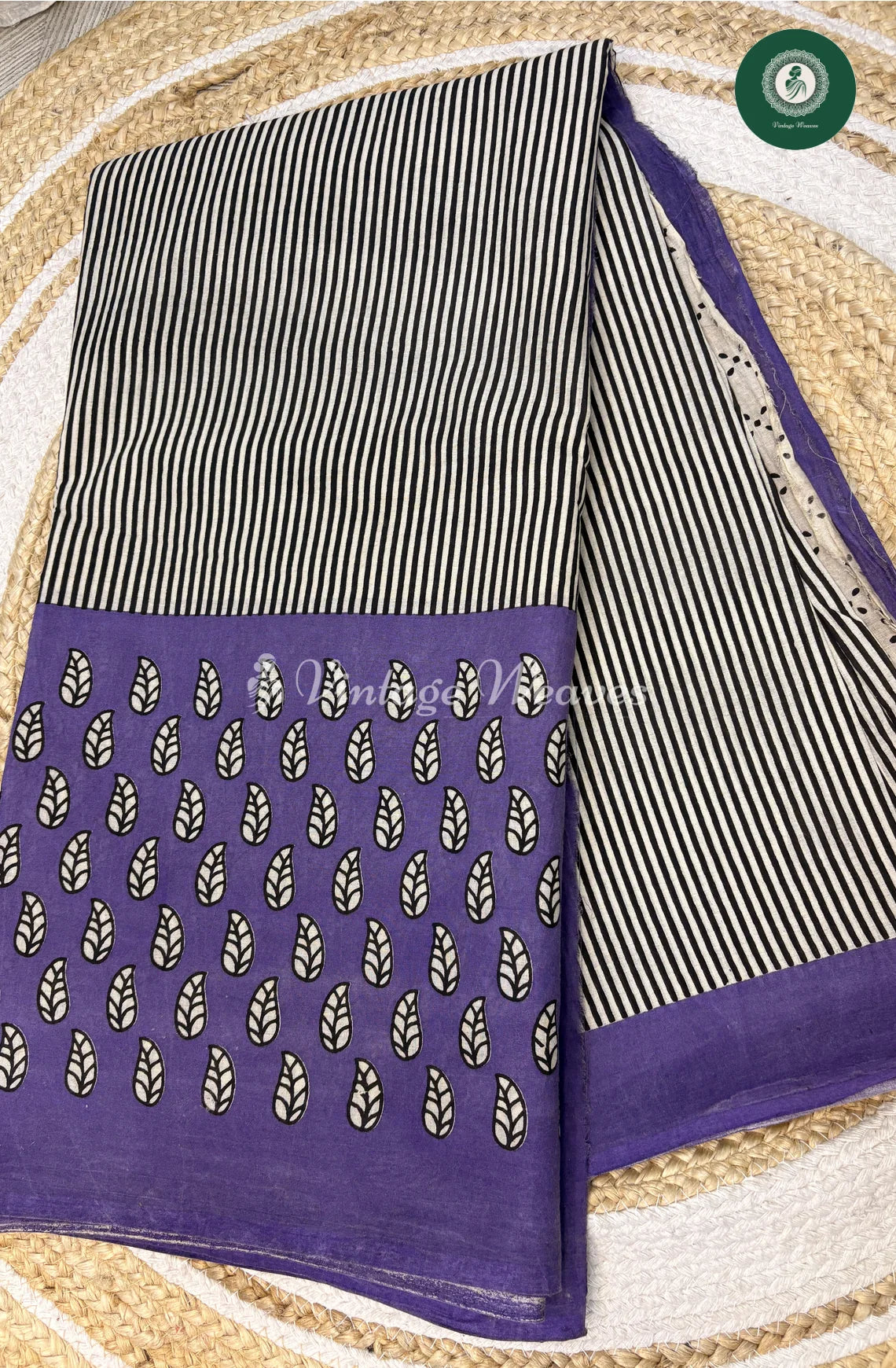 Vertical LinesHandBlock Printed MulCotton Saree-Lavender