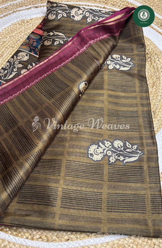 Baswada Cotton Saree with floral print-OliveGreen with Wine