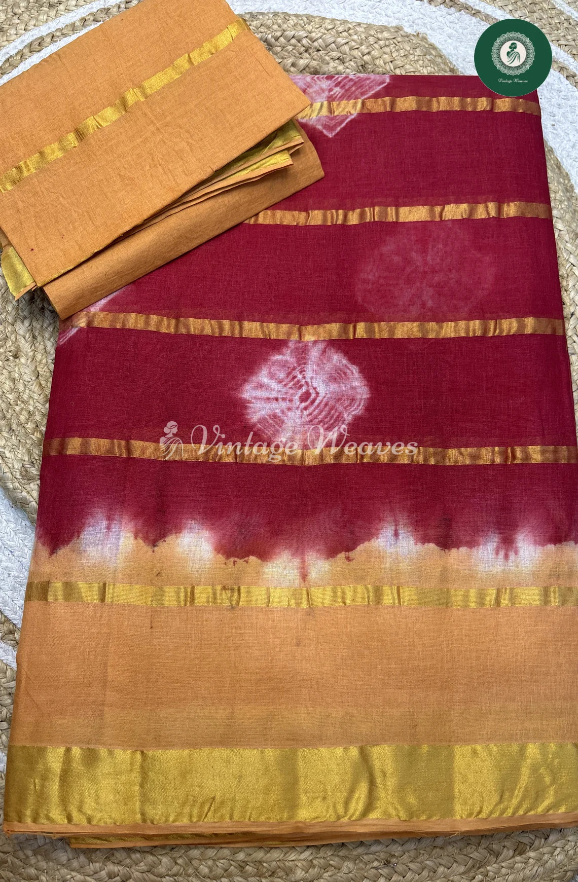 Daily Wear Cotton Saree-Red With Skin