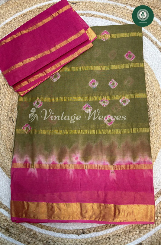 Dailywear Cotton Allover Bandhiniprint Saree-Green with Pink