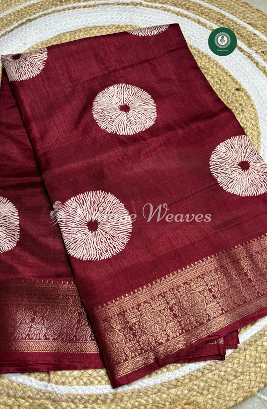 Dola Silk  Saree-Marron