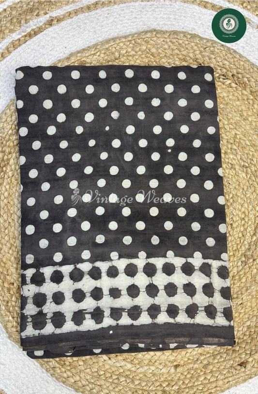 HandBlock Printed Mul Cotton Saree Dots-DarkGrey