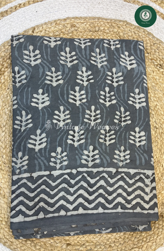 HandBlock Printed Mul Cotton Saree Leaf-Grey
