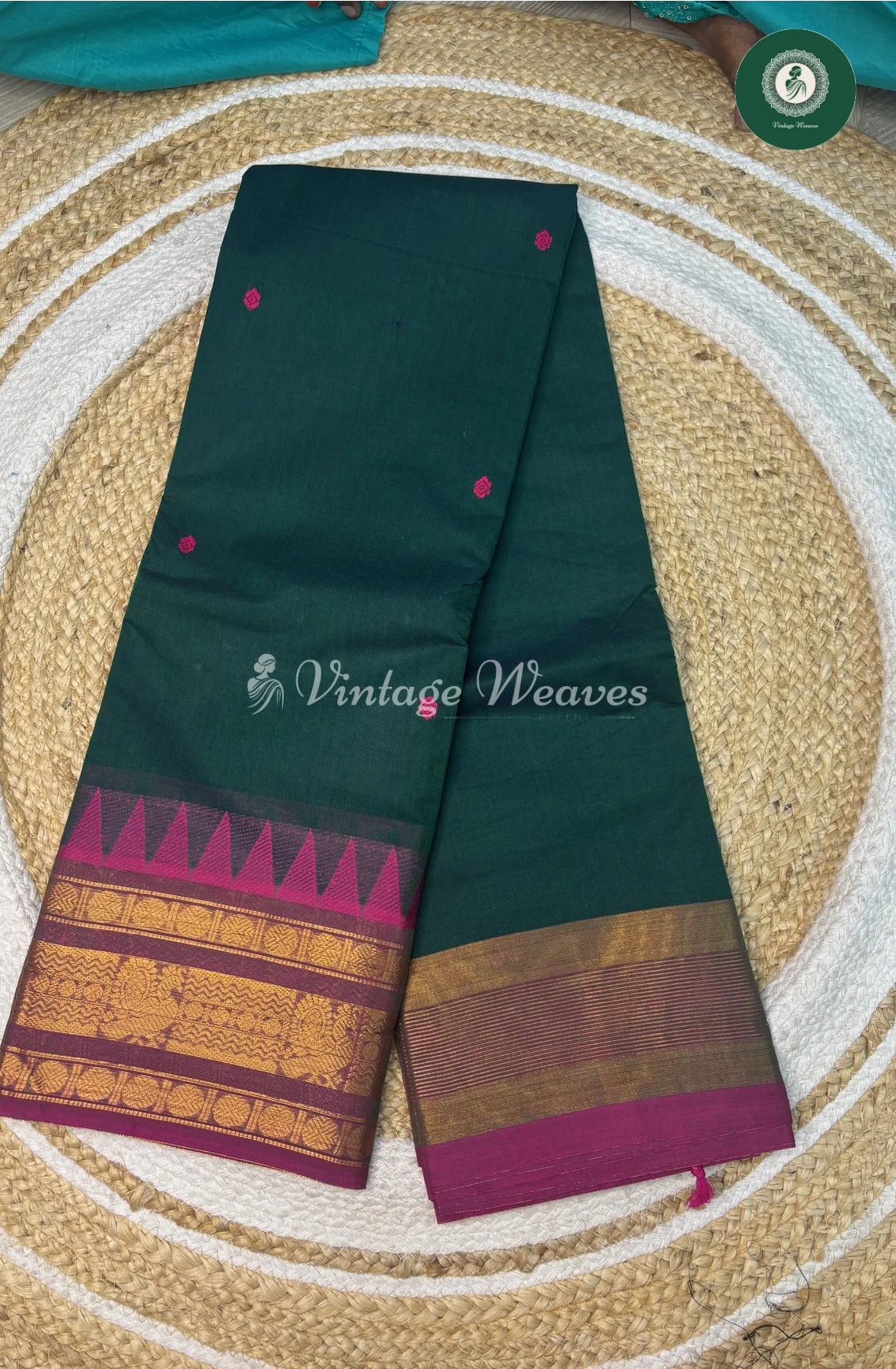 Kanchi Cotton Saree With ButtaBody-DarkGreen