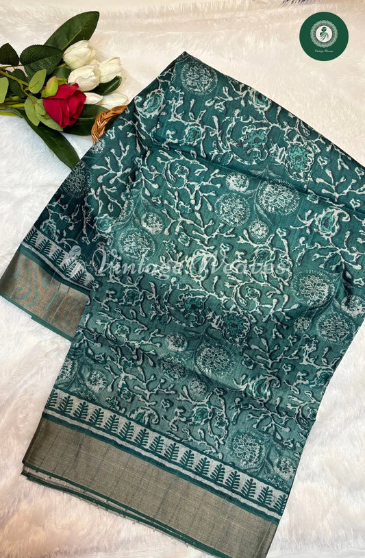 Kosa Silk Saree with all over print-Green
