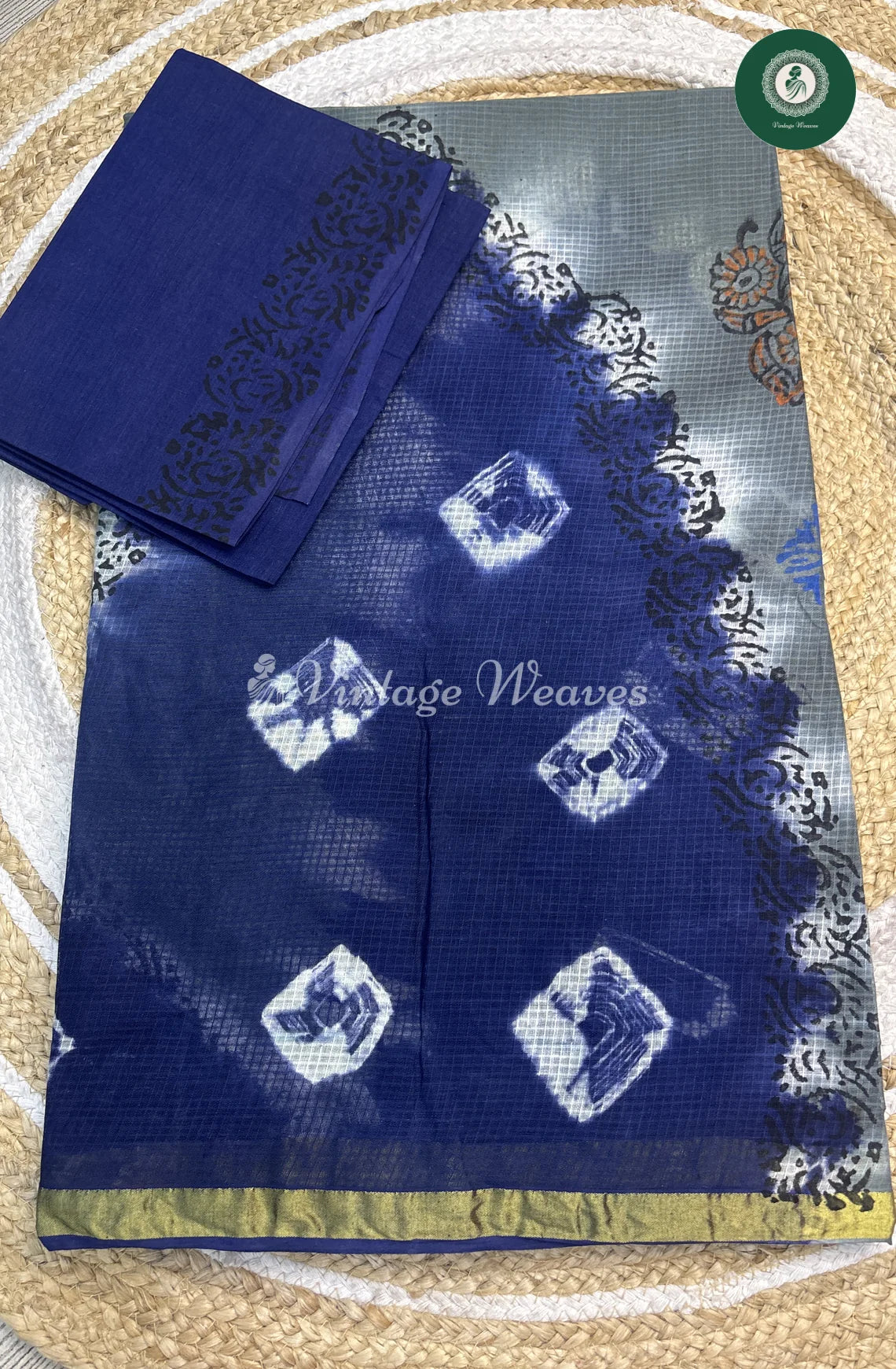 Kota Cotton Saree With TrianglePrint-GreywithBlue (1)