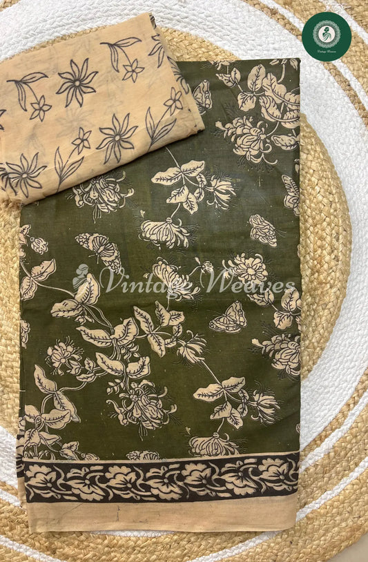 Malai Cotton Saree With Floral Body And Floral Border-Green