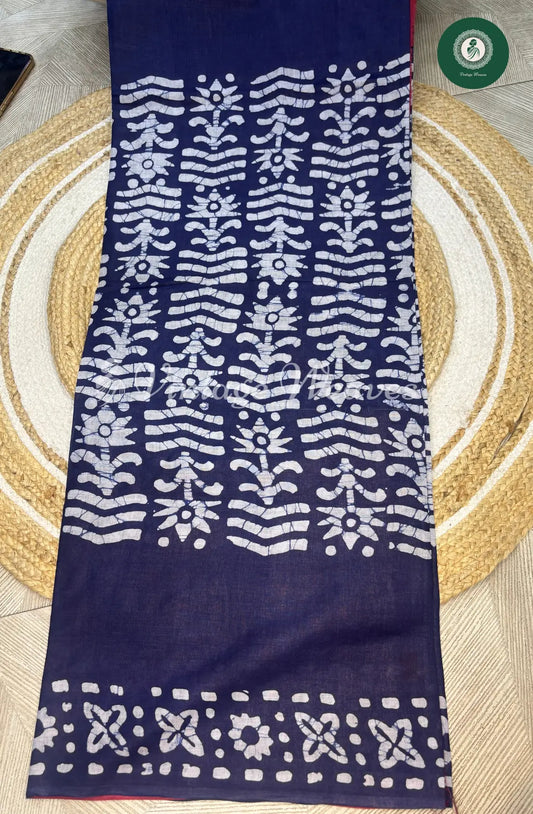 Mul Cotton Saree Batik Print Contrast Pallu-Blue