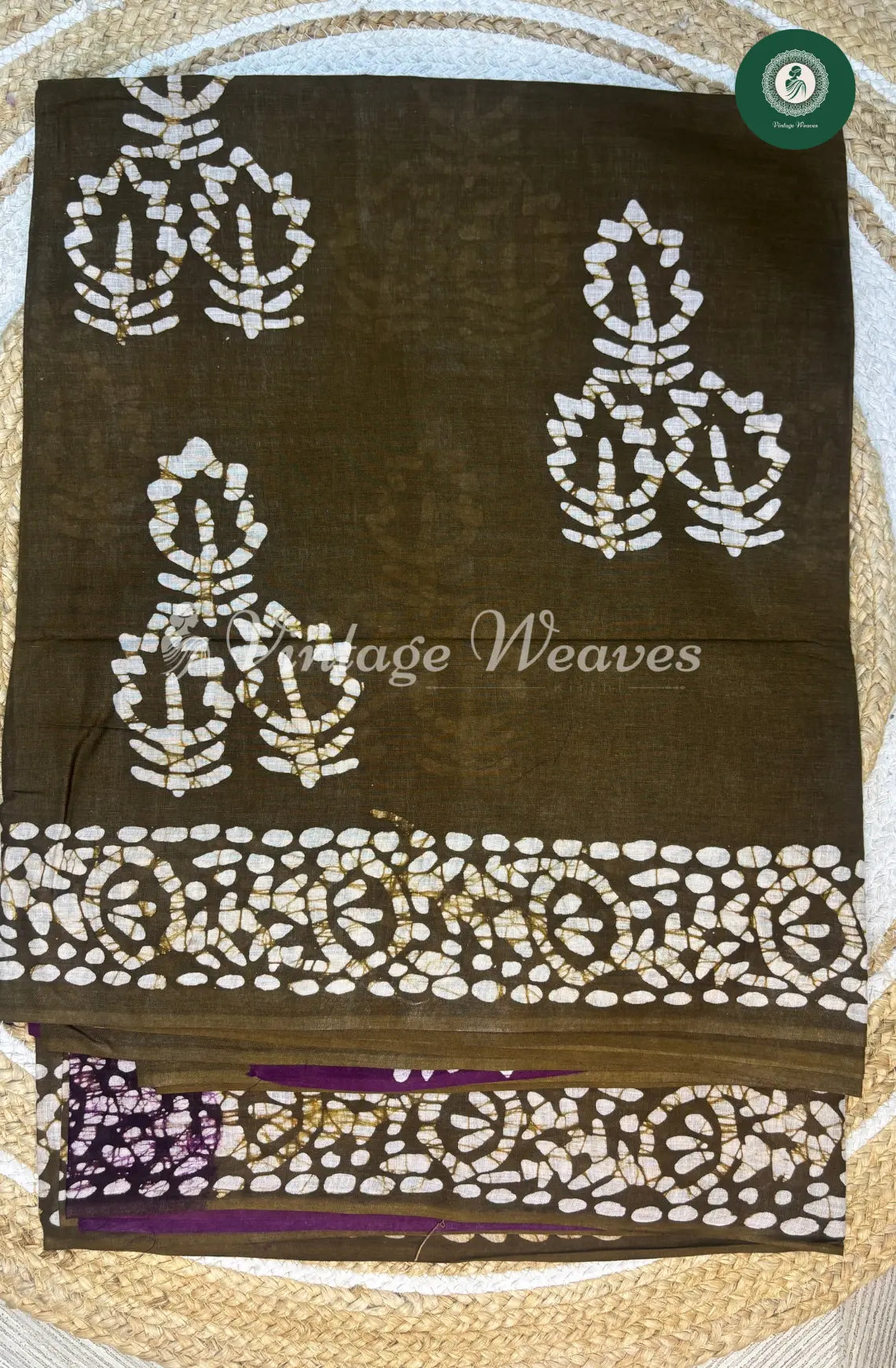 Mul Cotton Saree Batik Print ContrastPallu-Green with Wine