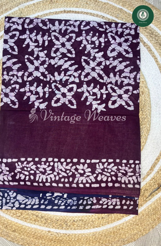 Mul Cotton Saree Batik Print Contrast Pallu-Wine with Blue