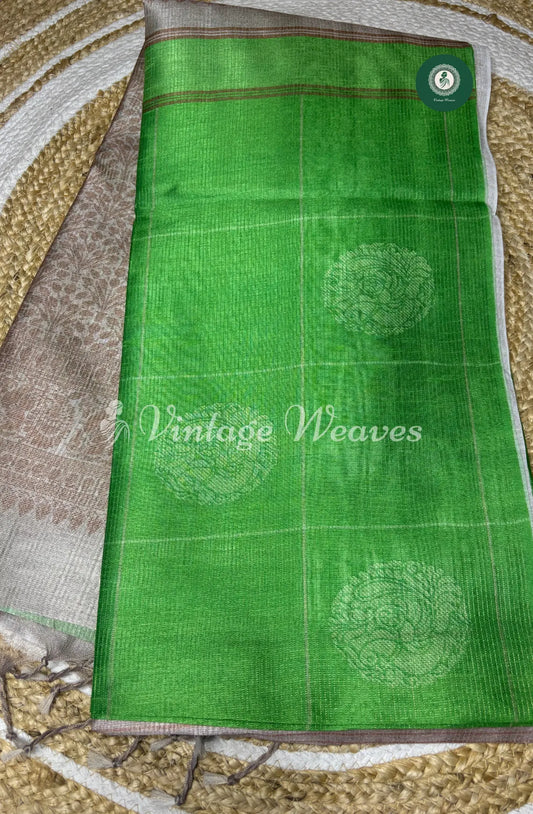 Semi Tusser Silk Saree With Contrast Pallu-Pastel Green